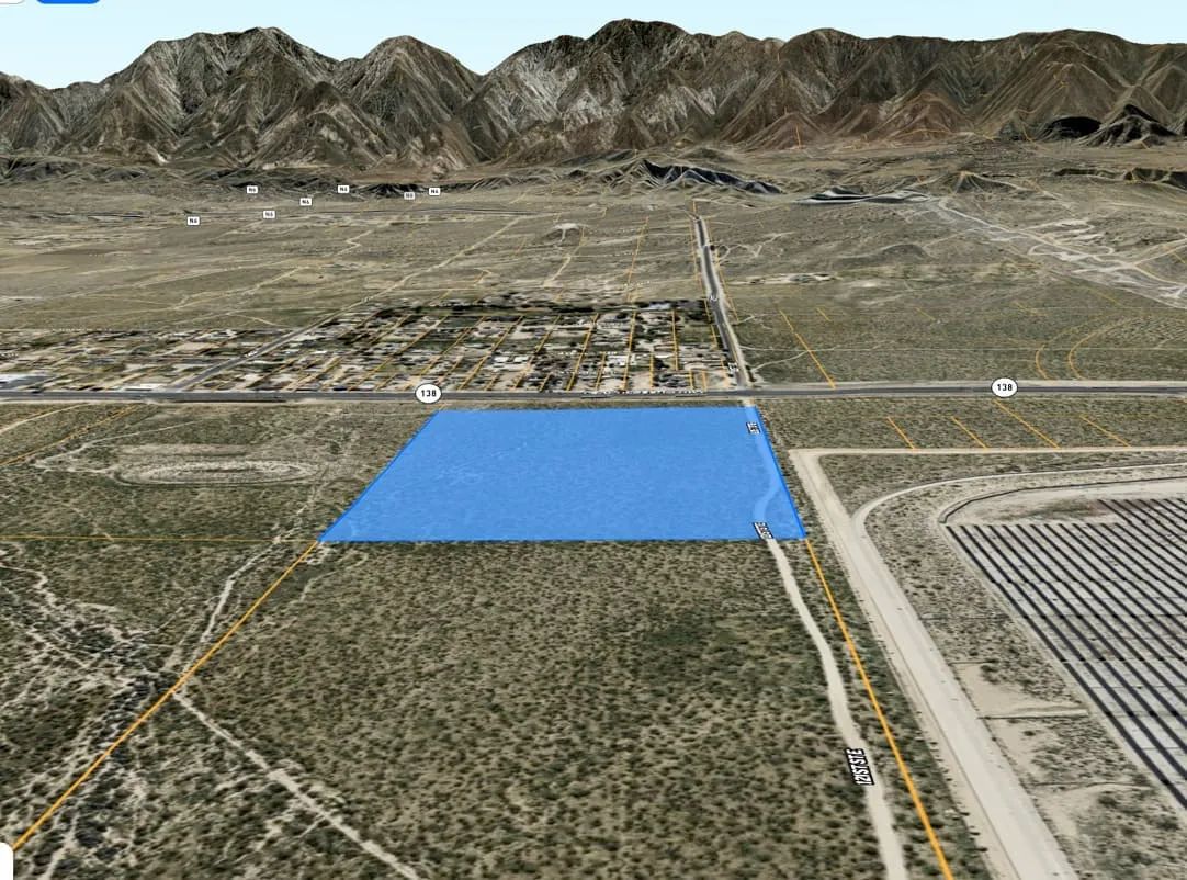 Decorative background for Two properties 18 Acres Commercial Acreage On Pearblossom Highway image 14