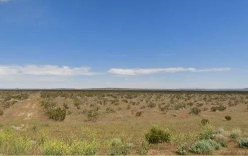 Decorative background for Secure 2.57 acres of opportunity on 20th St in Mojave, CA 93501 image 15