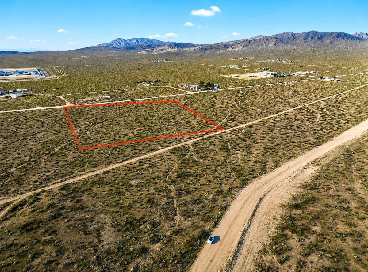 9 Acres in Bell Mountain, CA – Mountain Views & Future Development Potential - Image 2