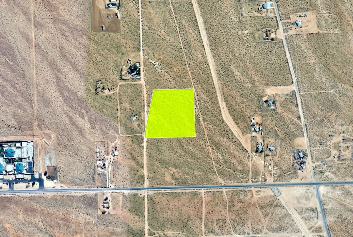 Decorative background for 9 Acres in Bell Mountain, CA – Mountain Views & Future Development Potential image 12