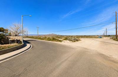 0.25 Acres in Ridgecrest, CA – Build, Invest, or Develop ina Growing Community