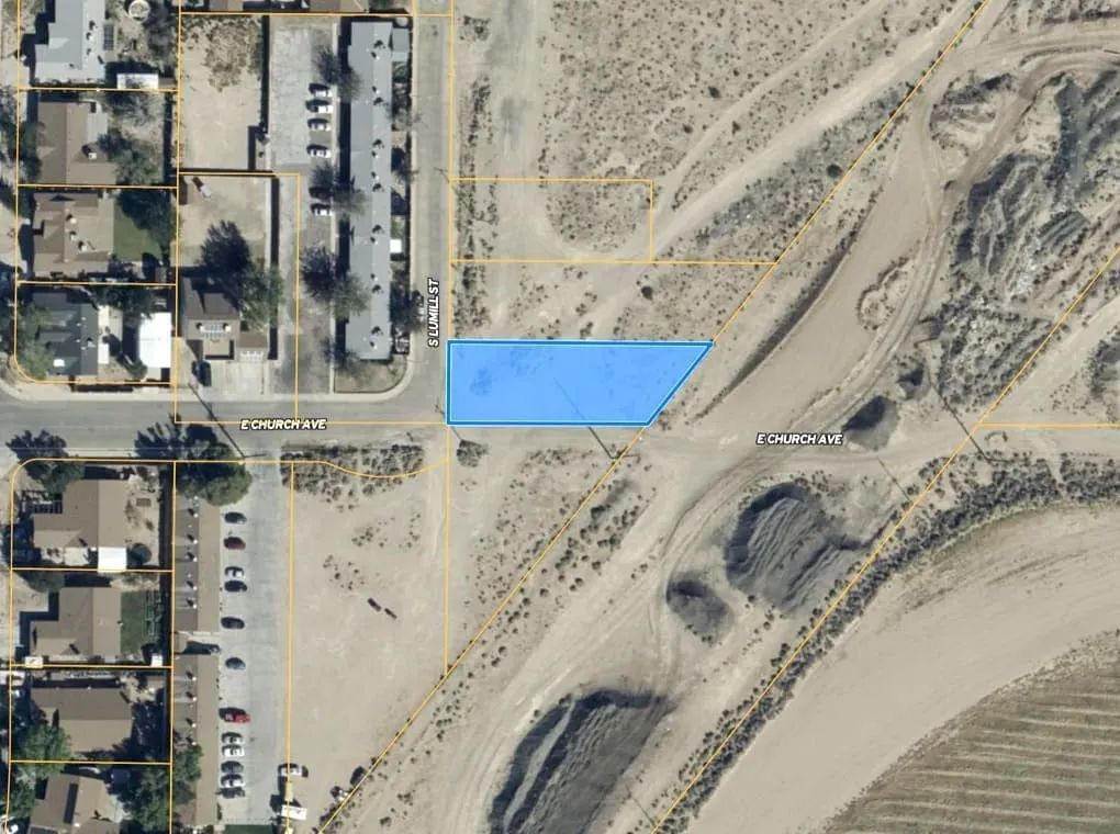 Decorative background for 0.25 Acres in Ridgecrest, CA – Build, Invest, or Develop ina Growing Community image 12