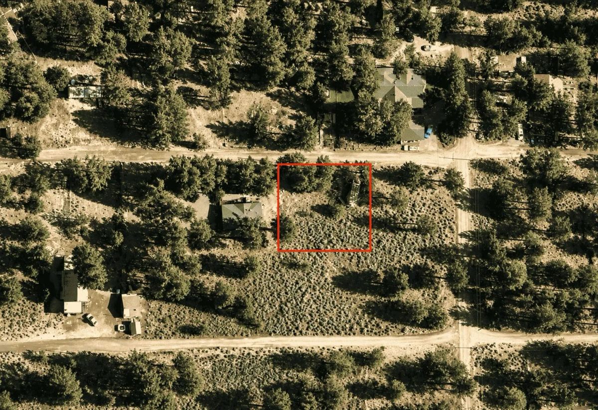 Decorative background for Peaceful 0.28-Acre Homesite near Eagle Lake in Susanville, CA image 14