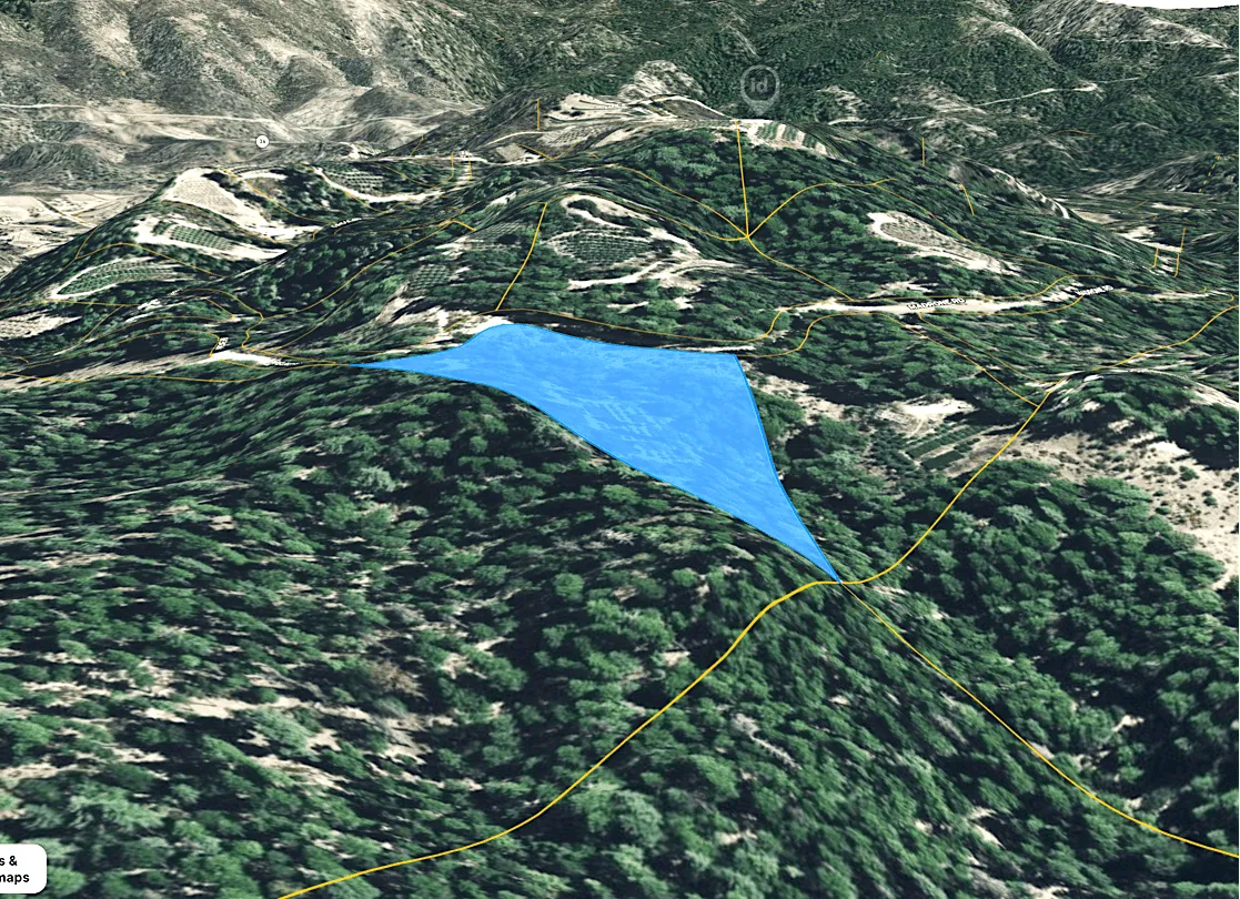 Decorative background for Private 3.34-Acre Mountain Property in Beautiful Trinity County, CA image 6