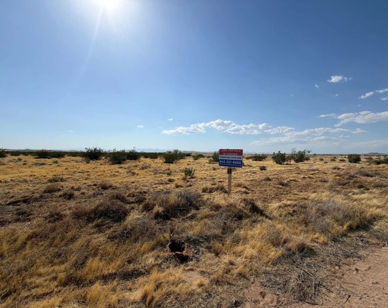 Unlock the potential of 39.90 acres of prime California desert in Kern County, CA