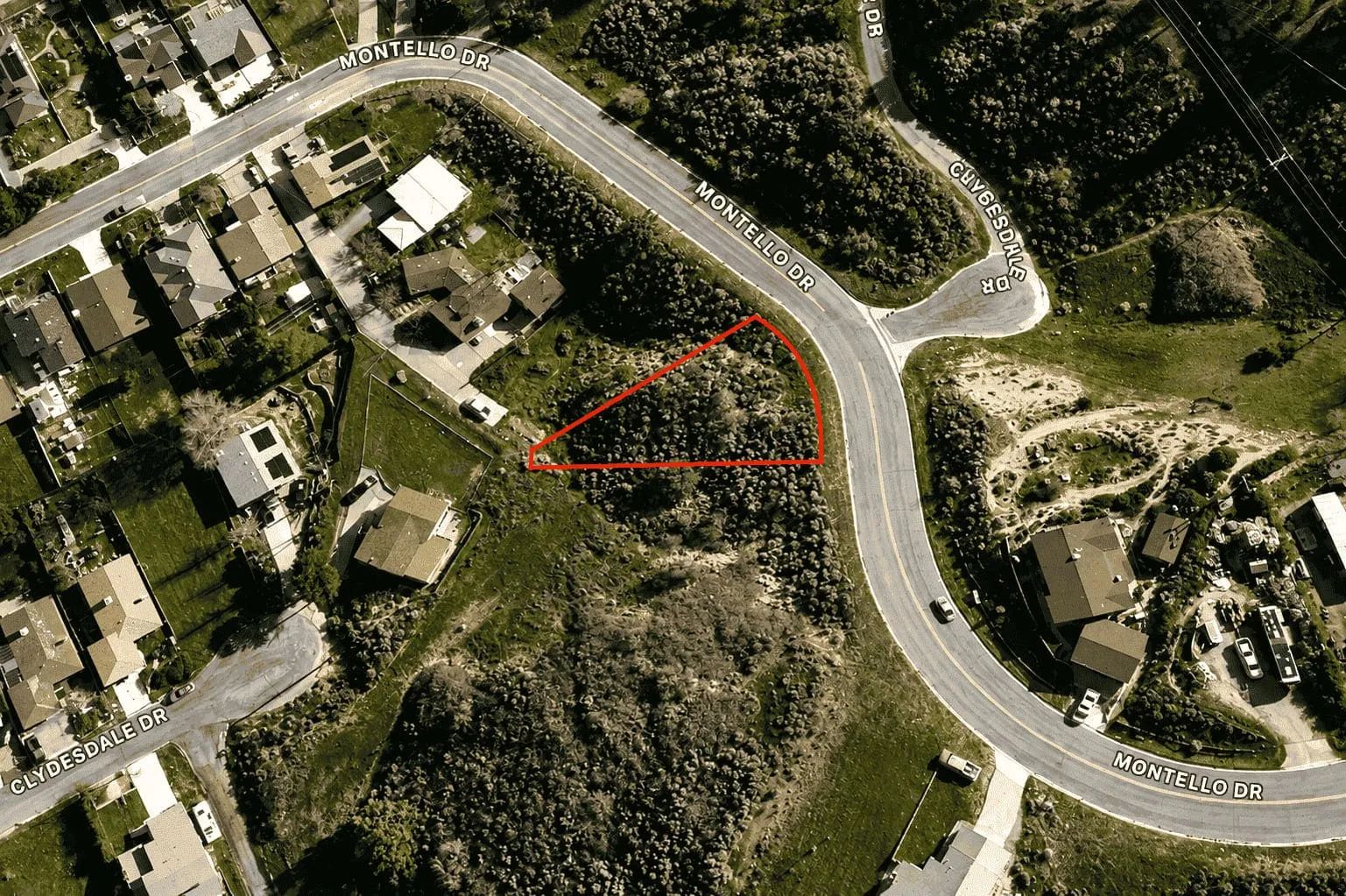 0.18 Acres Near Lake Elizabeth – Build Your Mountain Retreat in Lake Hughes, CA in Los Angeles County, CA