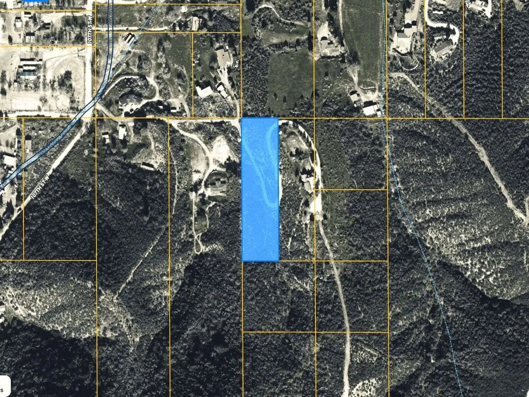 Decorative background for 4 Parcels 10 Acres Leona Ave 107th St Leona Valley CA image 11