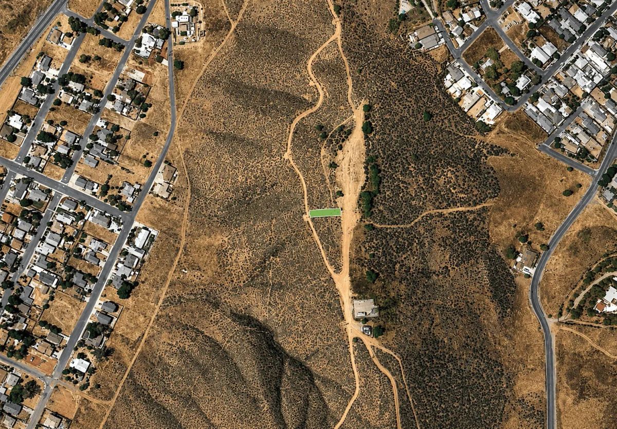 Decorative background for 3,485 Sq Ft Lot in Lake Elsinore, CA – Peaceful Hillside Location! image 7