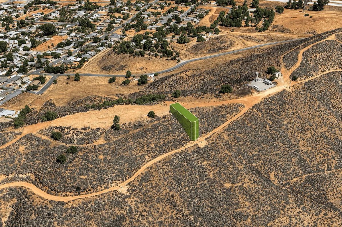 Decorative background for 3,485 Sq Ft Lot in Lake Elsinore, CA – Peaceful Hillside Location! image 9