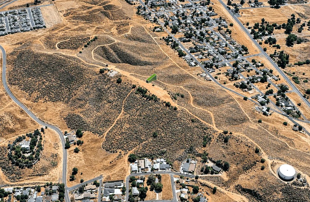 Decorative background for 3,485 Sq Ft Lot in Lake Elsinore, CA – Peaceful Hillside Location! image 10