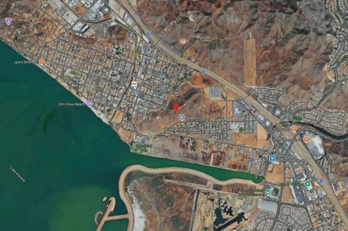 Decorative background for 3,485 Sq Ft Lot in Lake Elsinore, CA – Peaceful Hillside Location! image 16