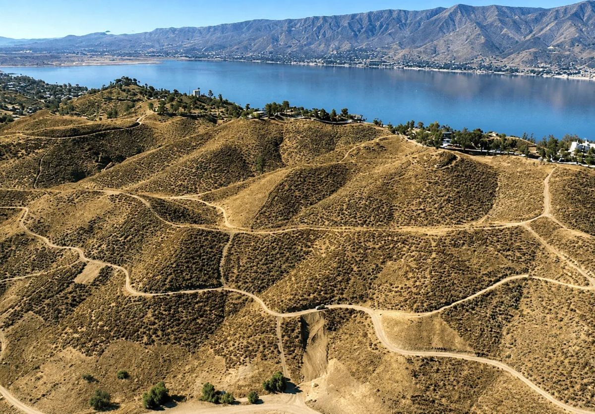 0.15 Acres in Lake Elsinore, CA – Hillside Lot Near Lake &Downtown - Image 4