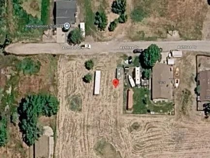 Decorative background for 0.13 Acres Vacant Land – Boxtree Dr, Lake Elizabeth, CA 93532 image 5