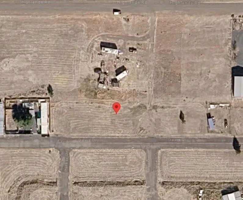 Decorative background for 0.07 Acres Own your land today — Davis Dr, Alturas, CA 96101 image 7