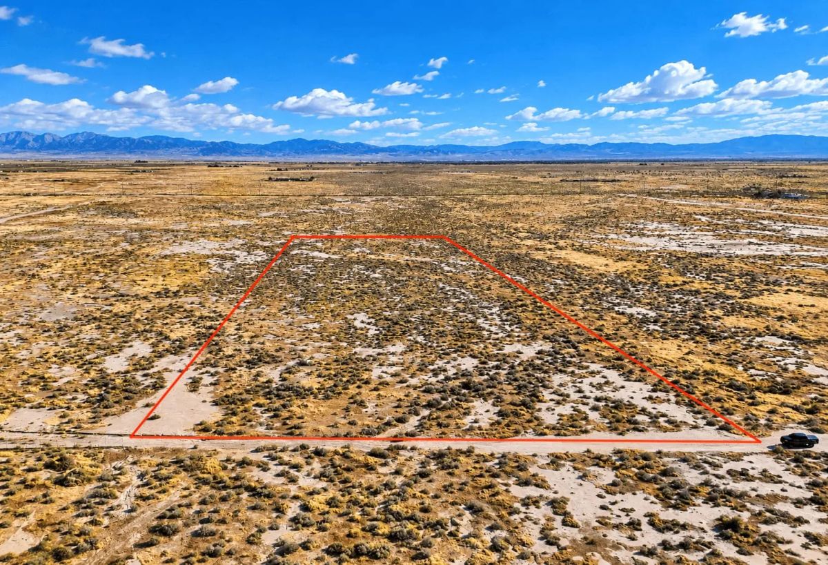 10 Acres in Lancaster, CA – Agricultural Land Near Edwards AFB & Hwy 14 - Main image