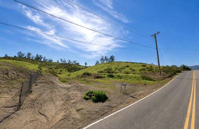 Your Lake Elsinore Land Here! Two Adjoining Lots – 6,970Sq Ft Zoned R-2