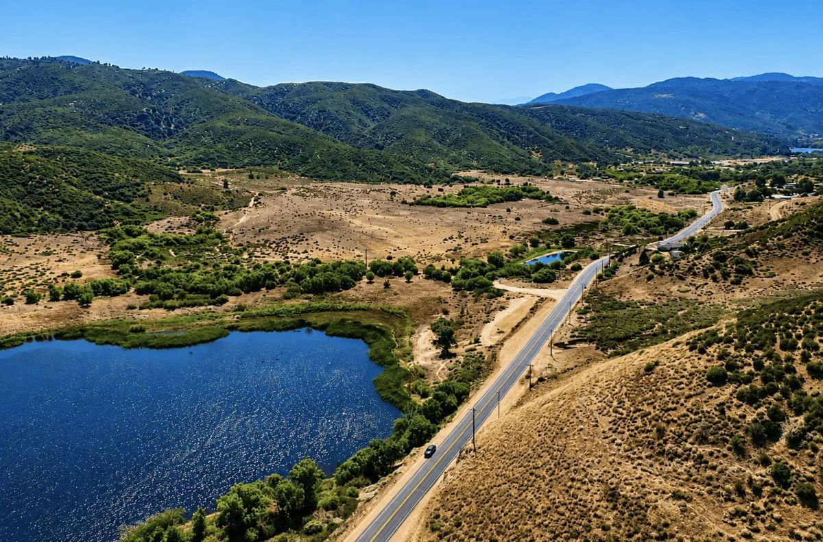 Decorative background for 10 Acres Overlooking Lake Elizabeth – Development Opportunity Near Lake Hughes, CA image 5