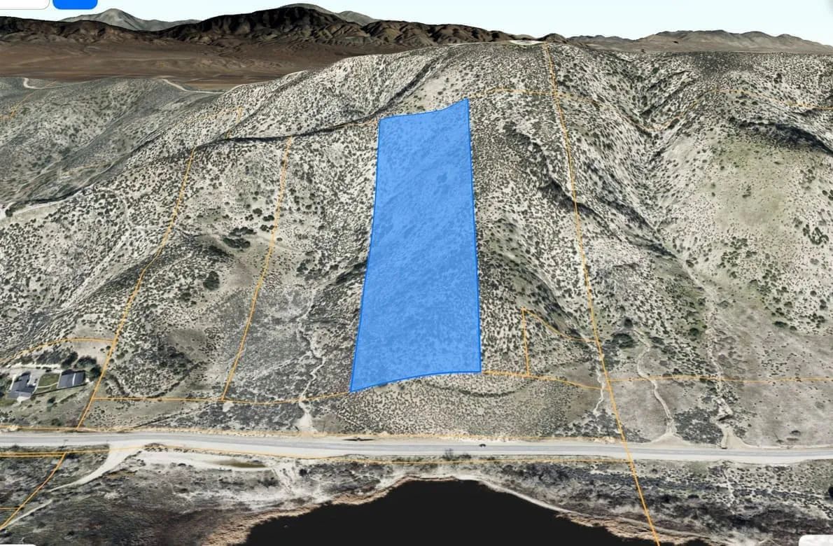 Decorative background for 10 Acres Overlooking Lake Elizabeth – Development Opportunity Near Lake Hughes, CA image 13