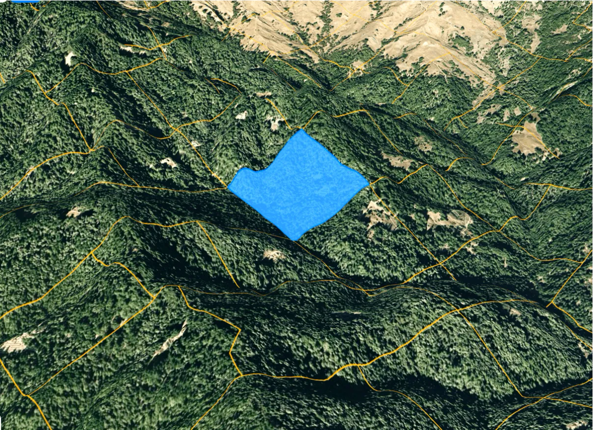 Decorative background for 45 Acres in Southern Humboldt, CA – Private Mountain Retreat image 6