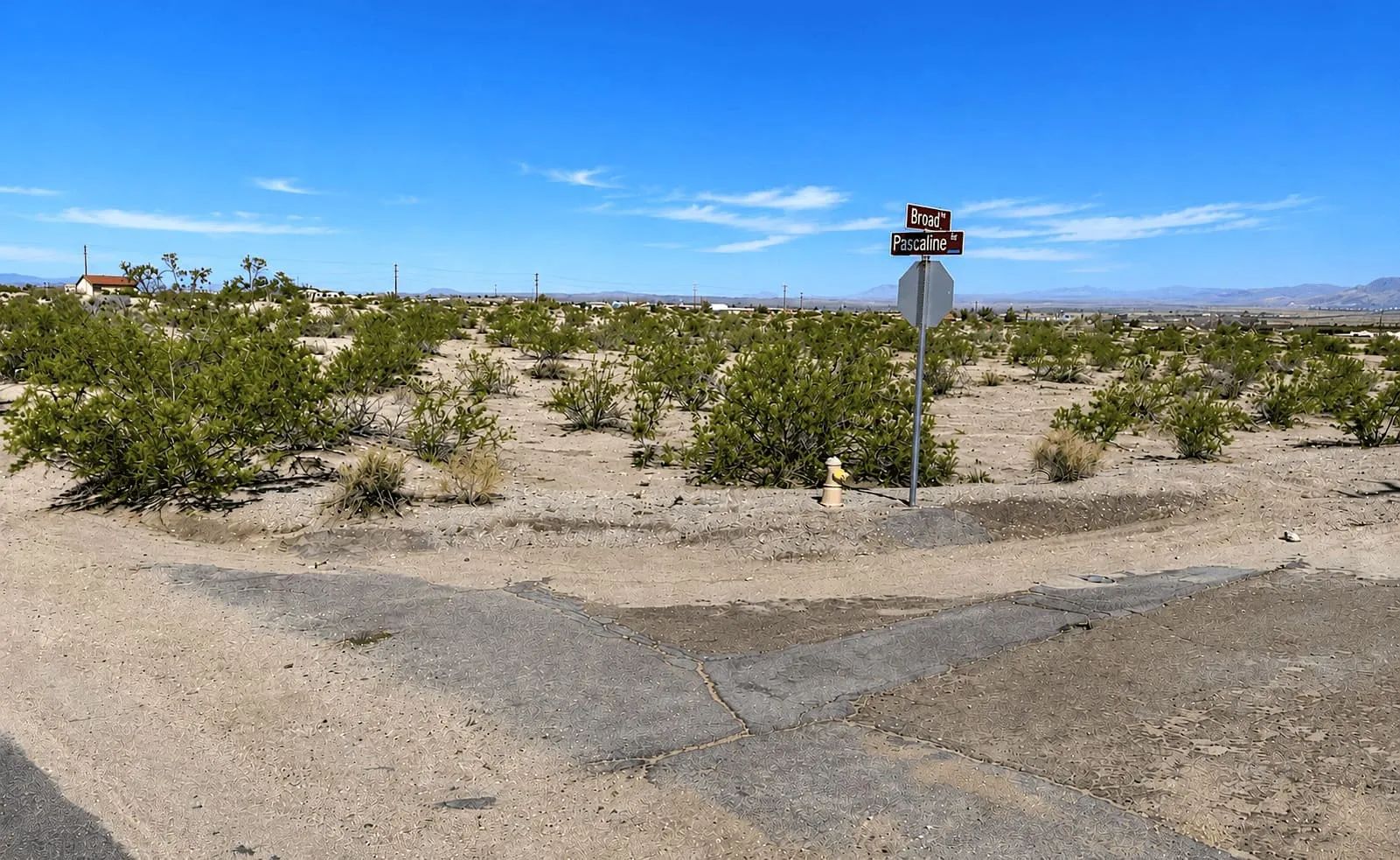 0.18-Acre Corner Lot Near Joshua Tree – 2 Minutes to Highway 62 in San Bernardino County, CA