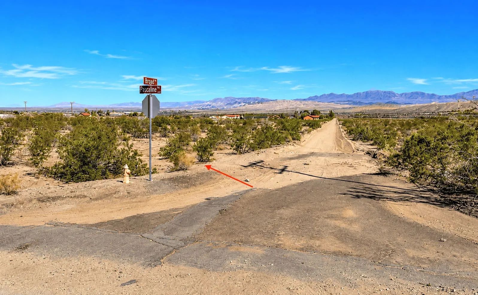 0.18-Acre Corner Lot Near Joshua Tree – 2 Minutes to Highway 62 in San Bernardino County, CA